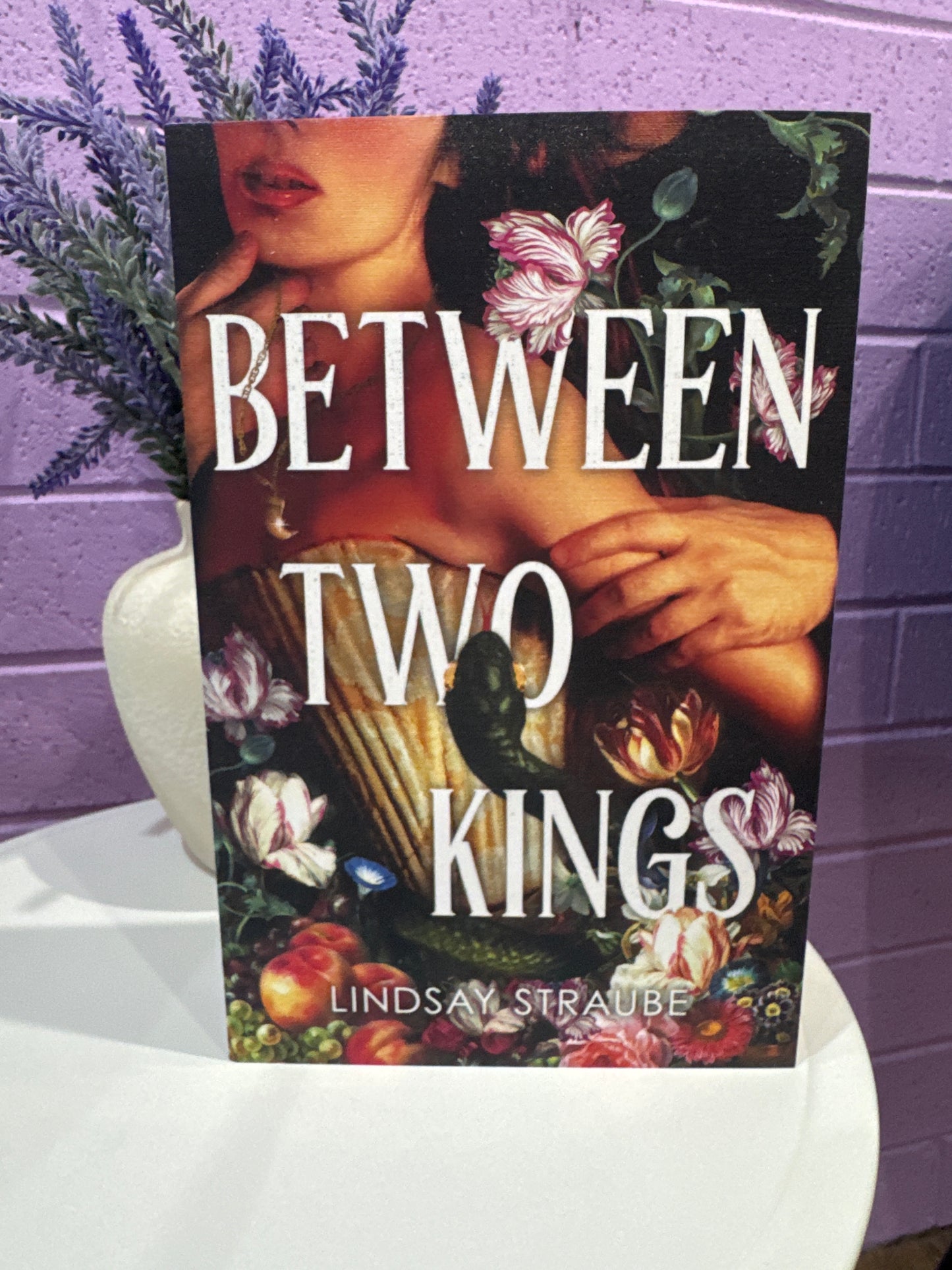 Between two kings- Lindsay Straube