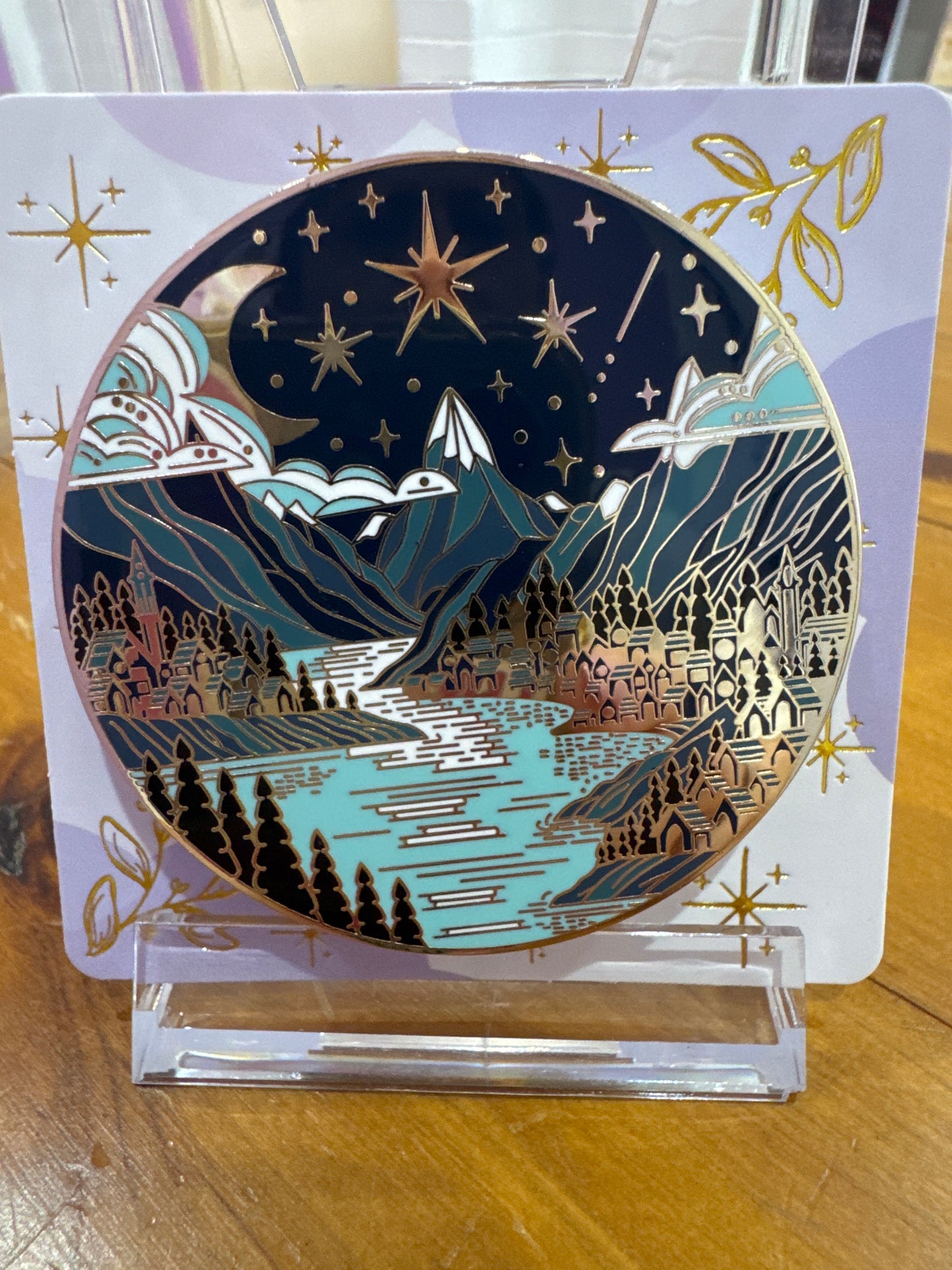 E-reader grip (mountains)