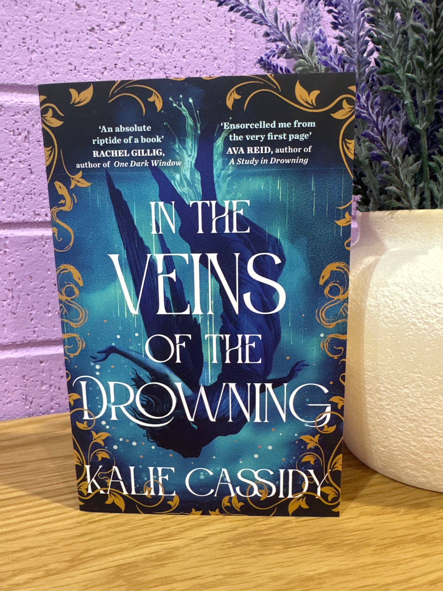 In the veins of the drowning - Kalie Cassidy