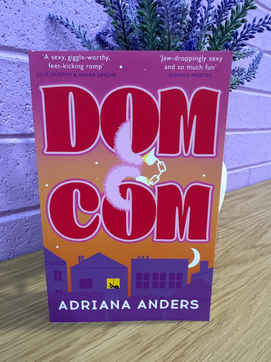 Dom Com - Adriana Anders
