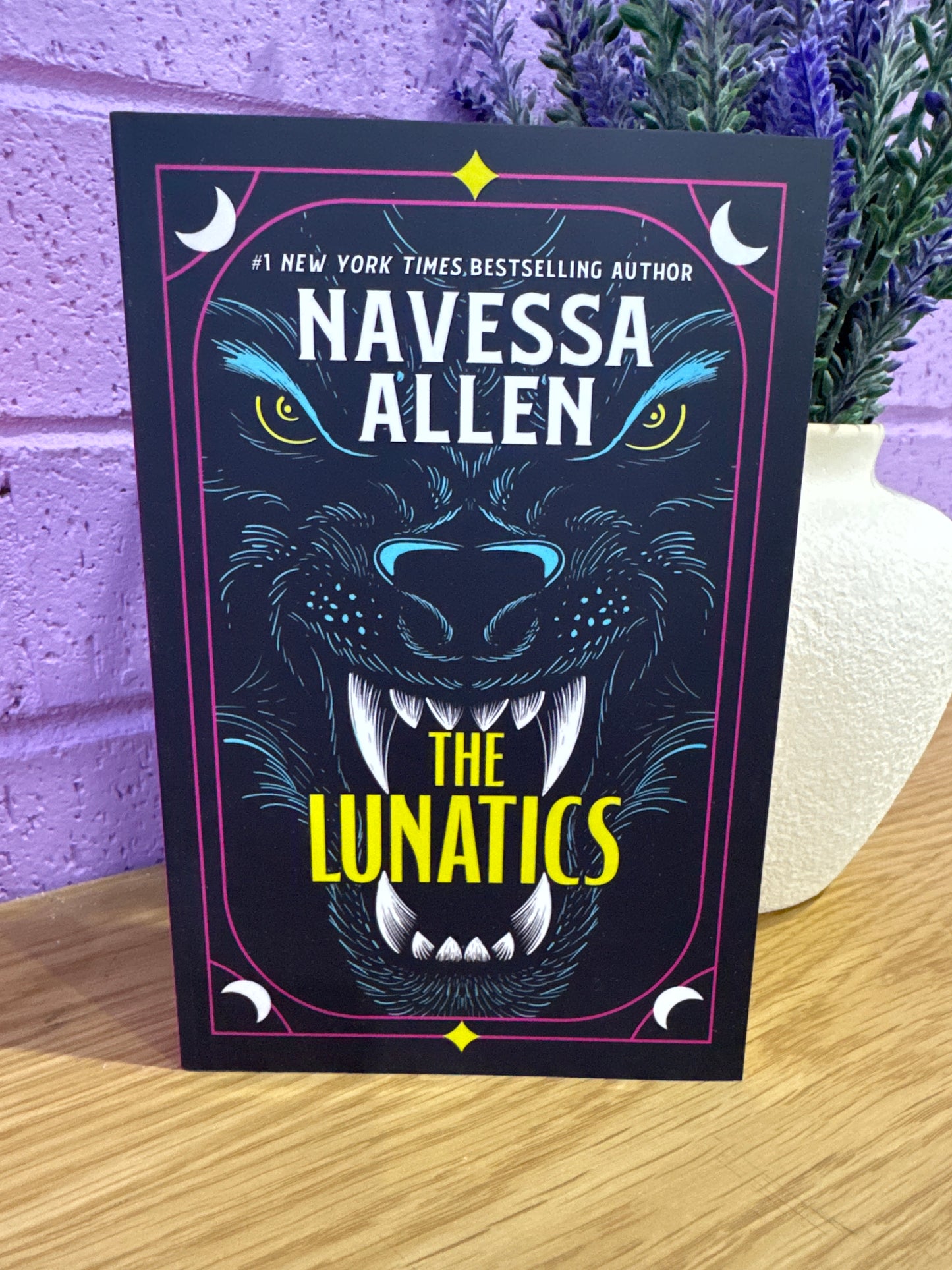 The lunatics - Navessa Allen