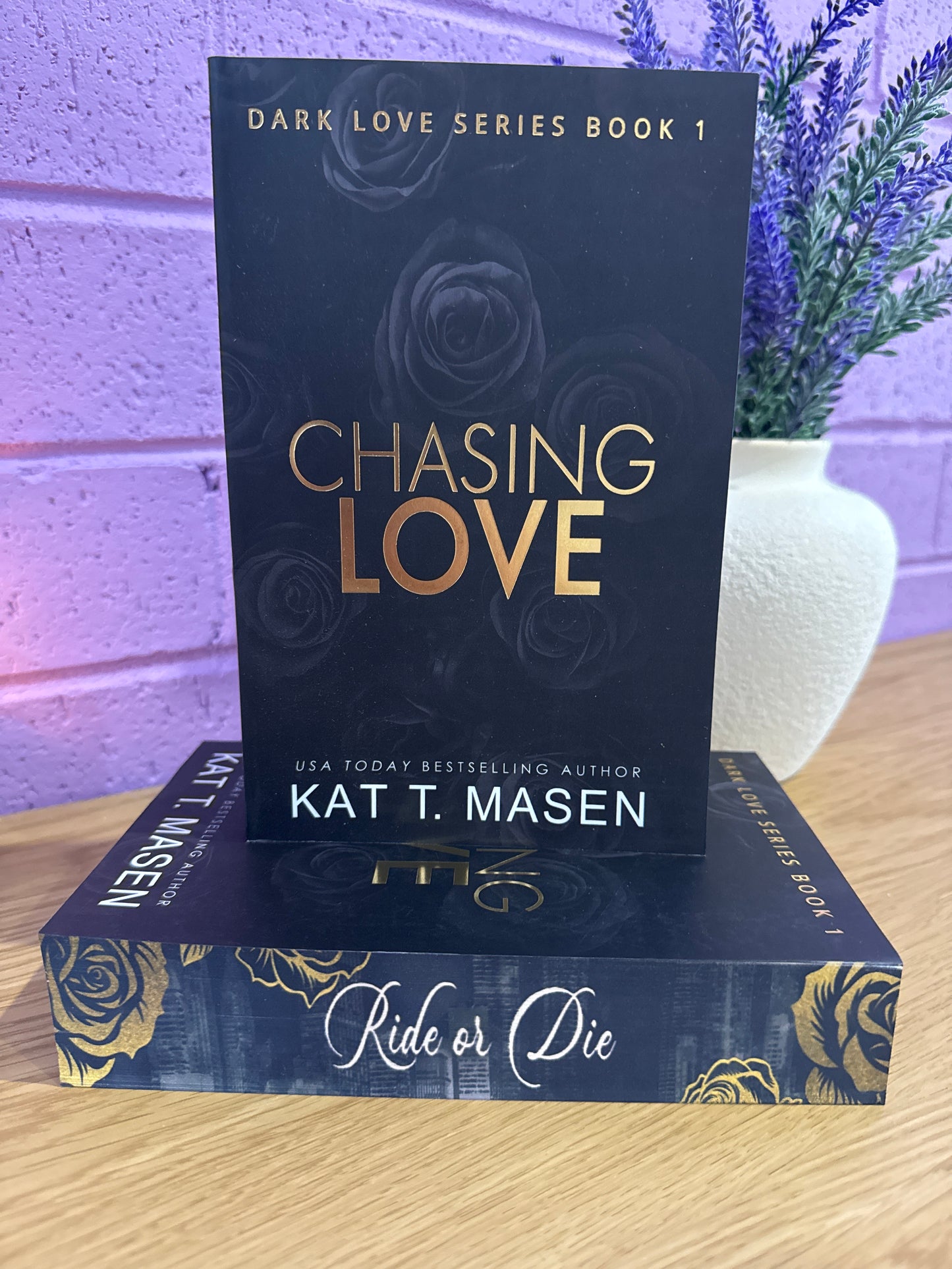 Chasing Love - Kat T Masen