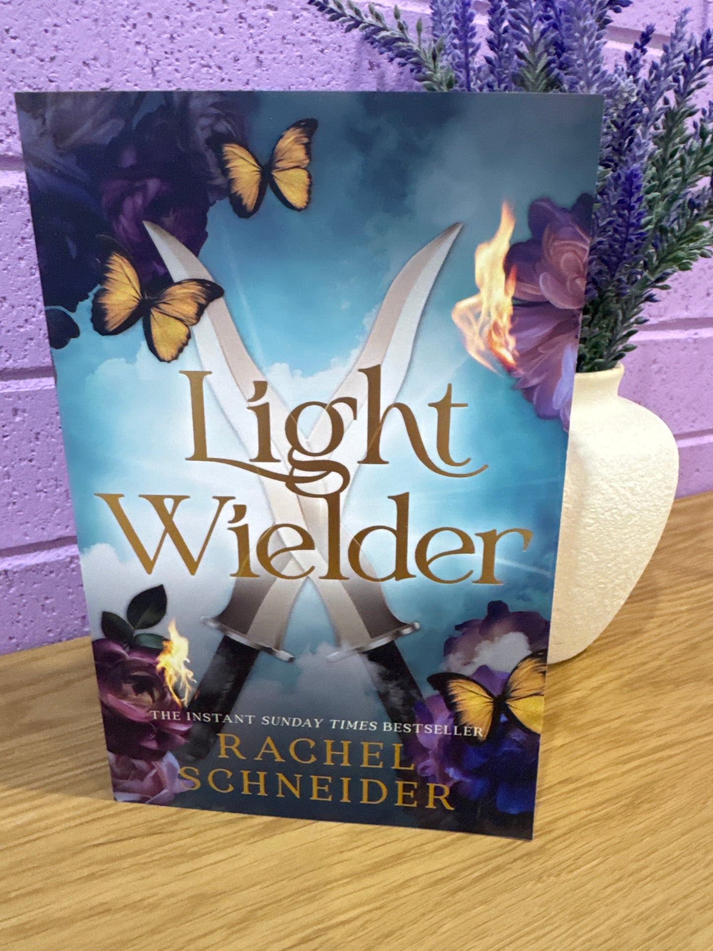 Light wielder- Rachel Schneider