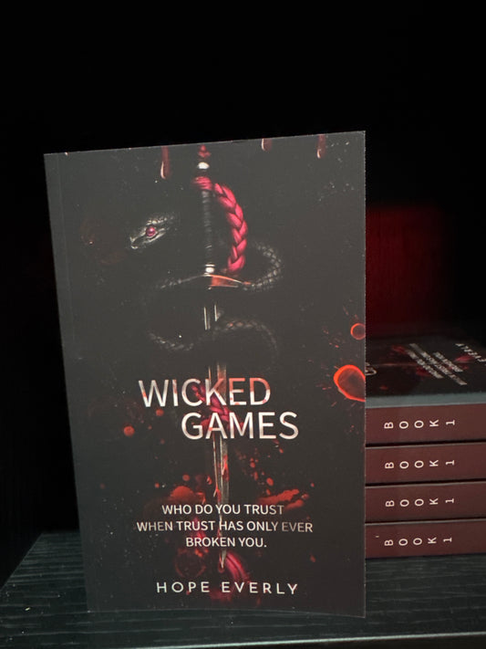 Wicked games - Hope Everly
