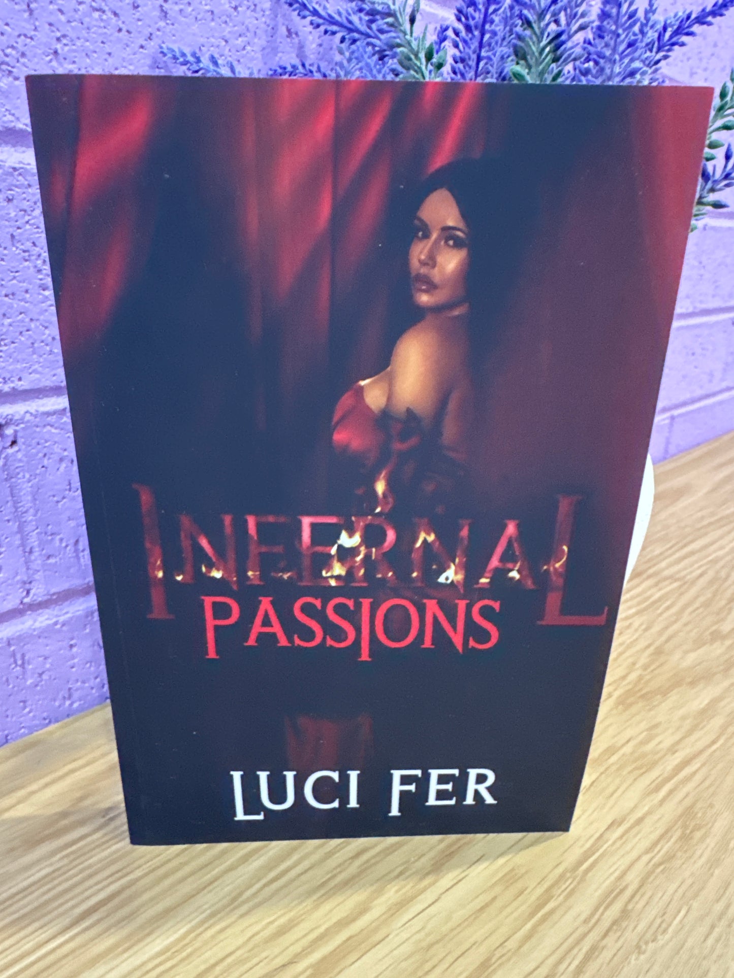 Internal passions - Luci Fer