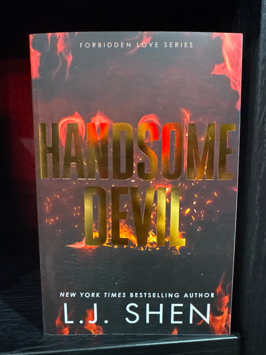 Handsome devil- Lj Shen
