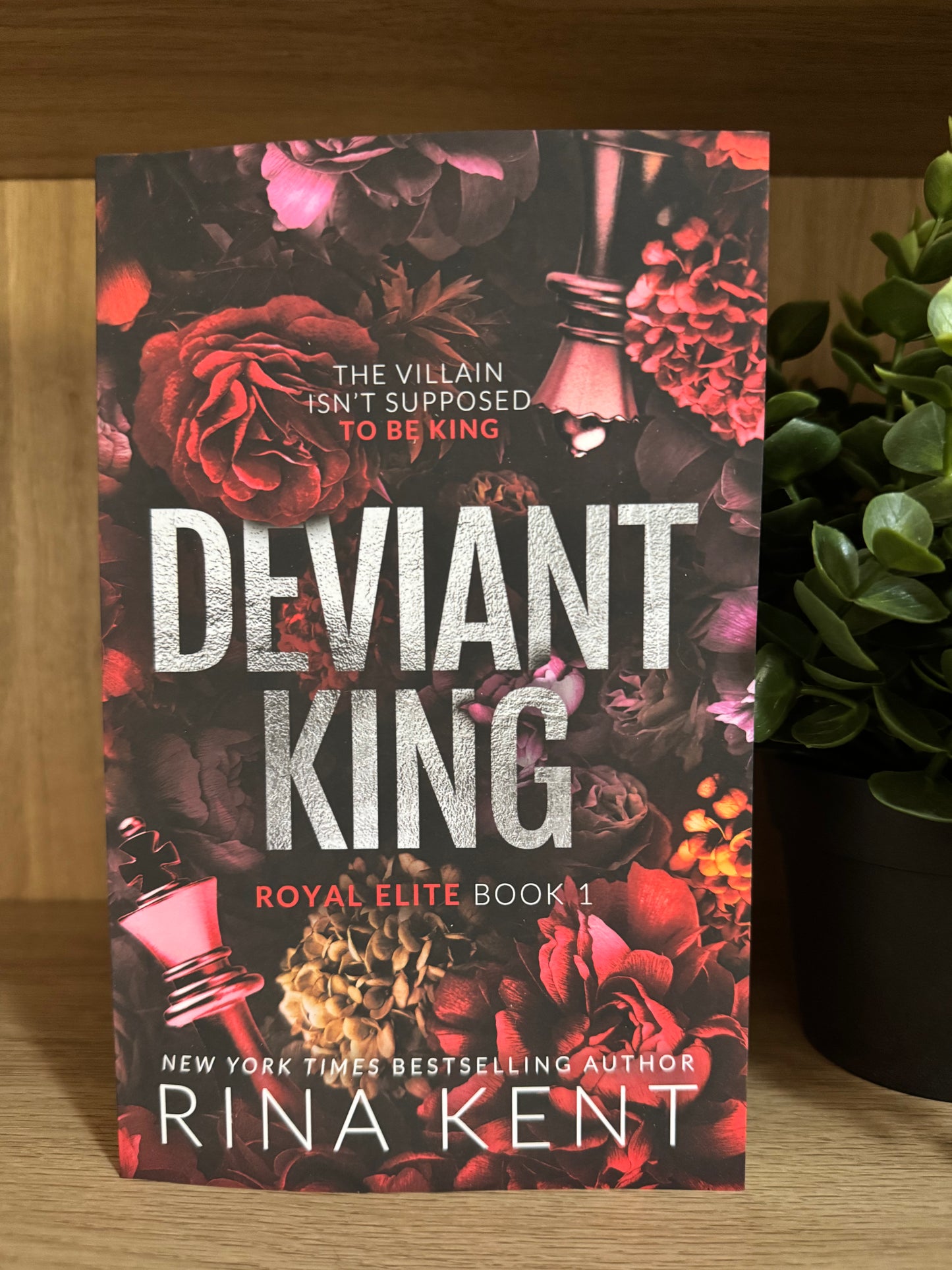 Deviant King- Rina Kent