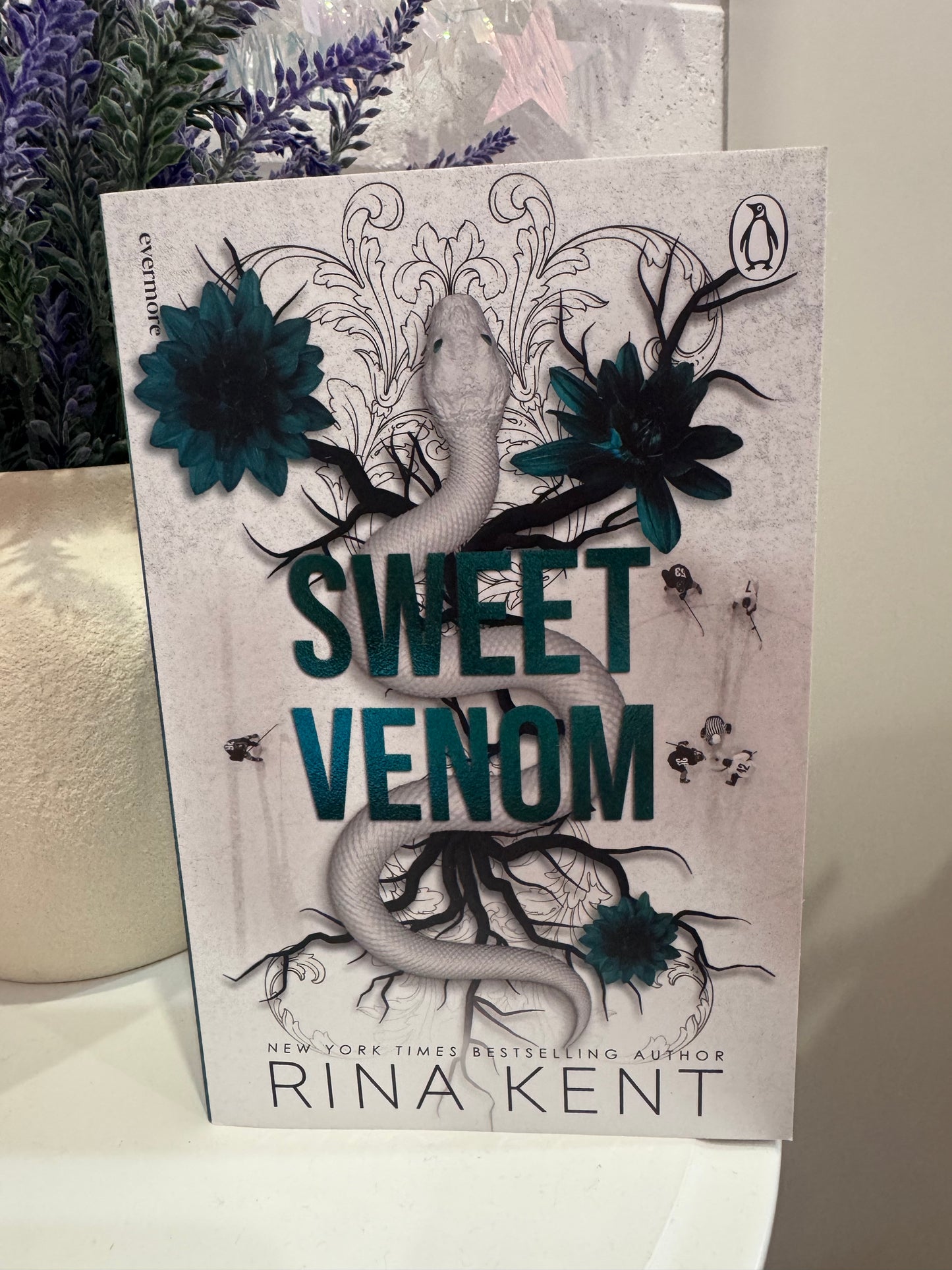 Sweet Venom- Rina Kent